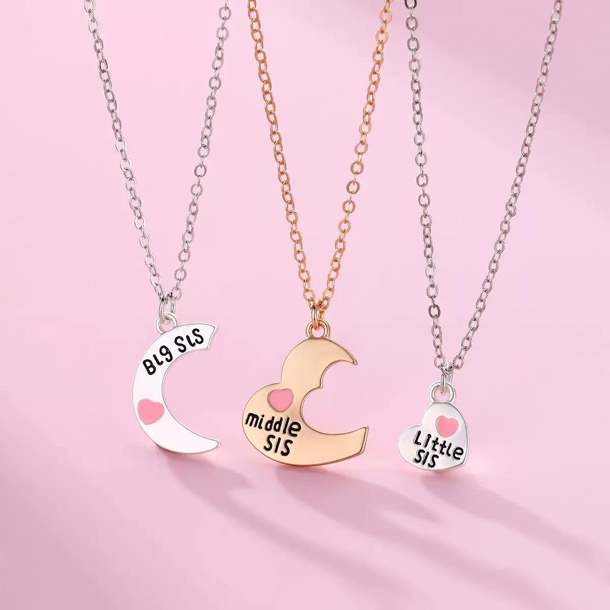 3 Sisters Necklace Set