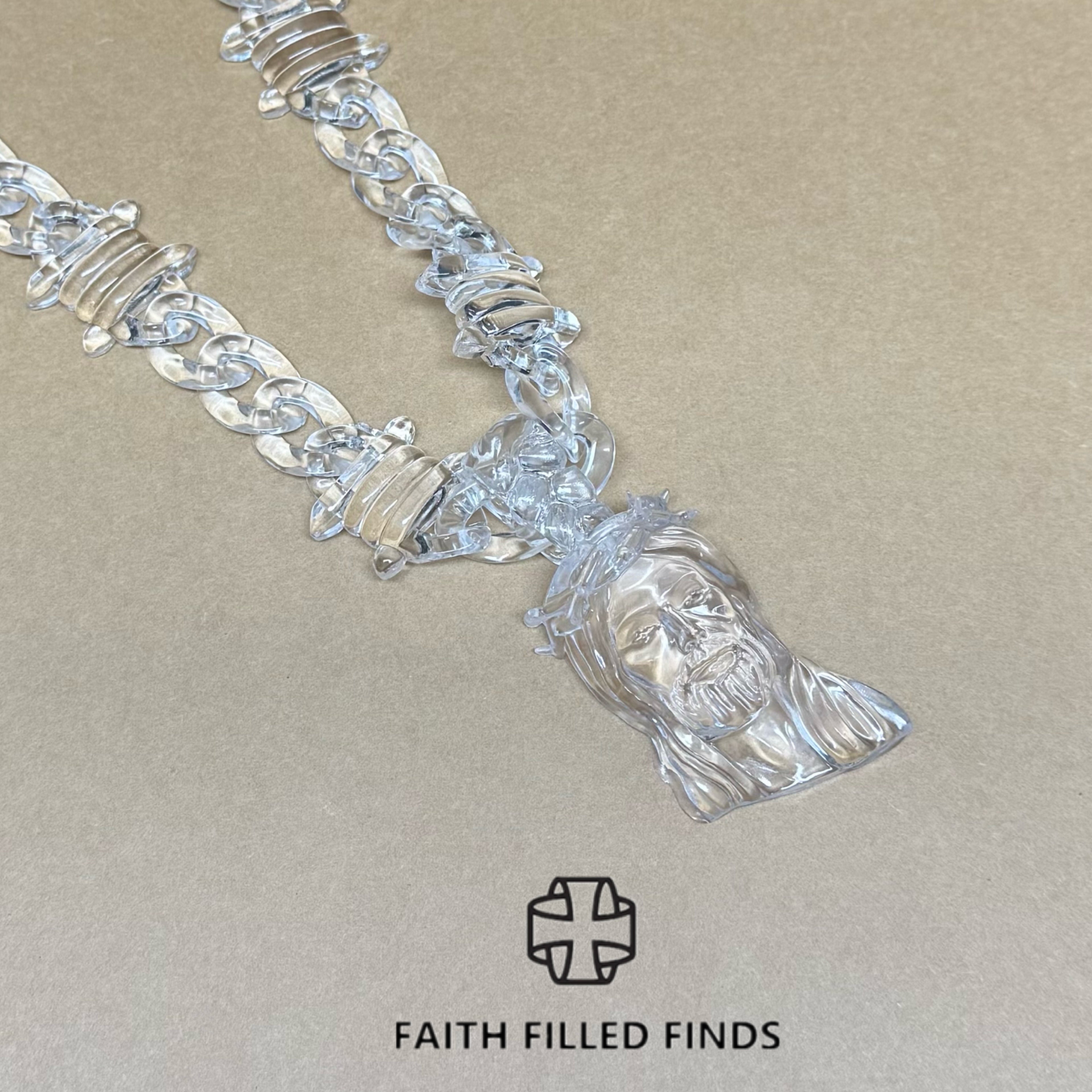 Virgin Mary Pendant Patron Saint Amulet Medal Religion Jewelry Gift，Streetwear Jewelry