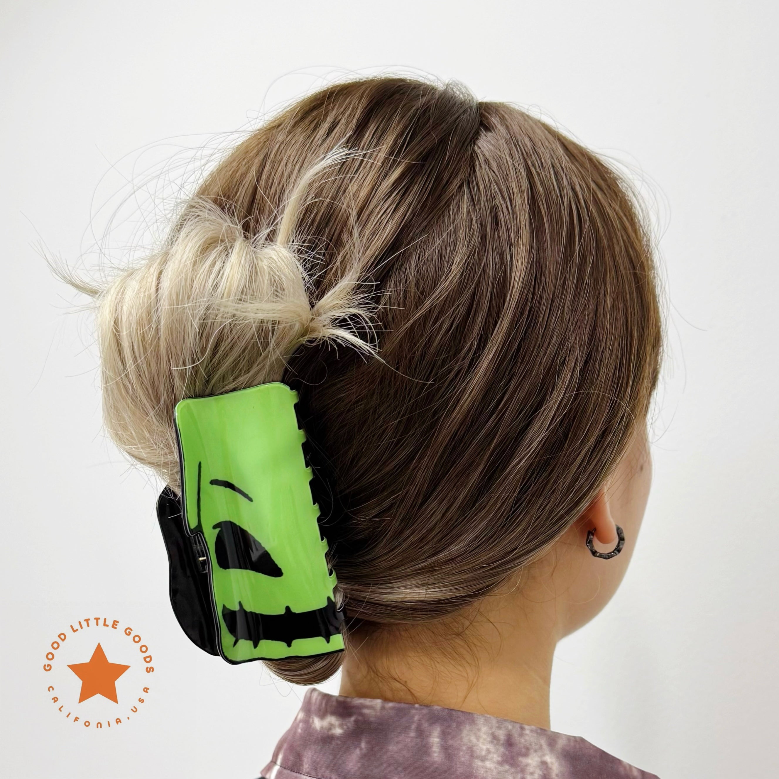 Chucky/Tiffany Fun Horror Character Double-Sided Plastic Claw Hair Clips