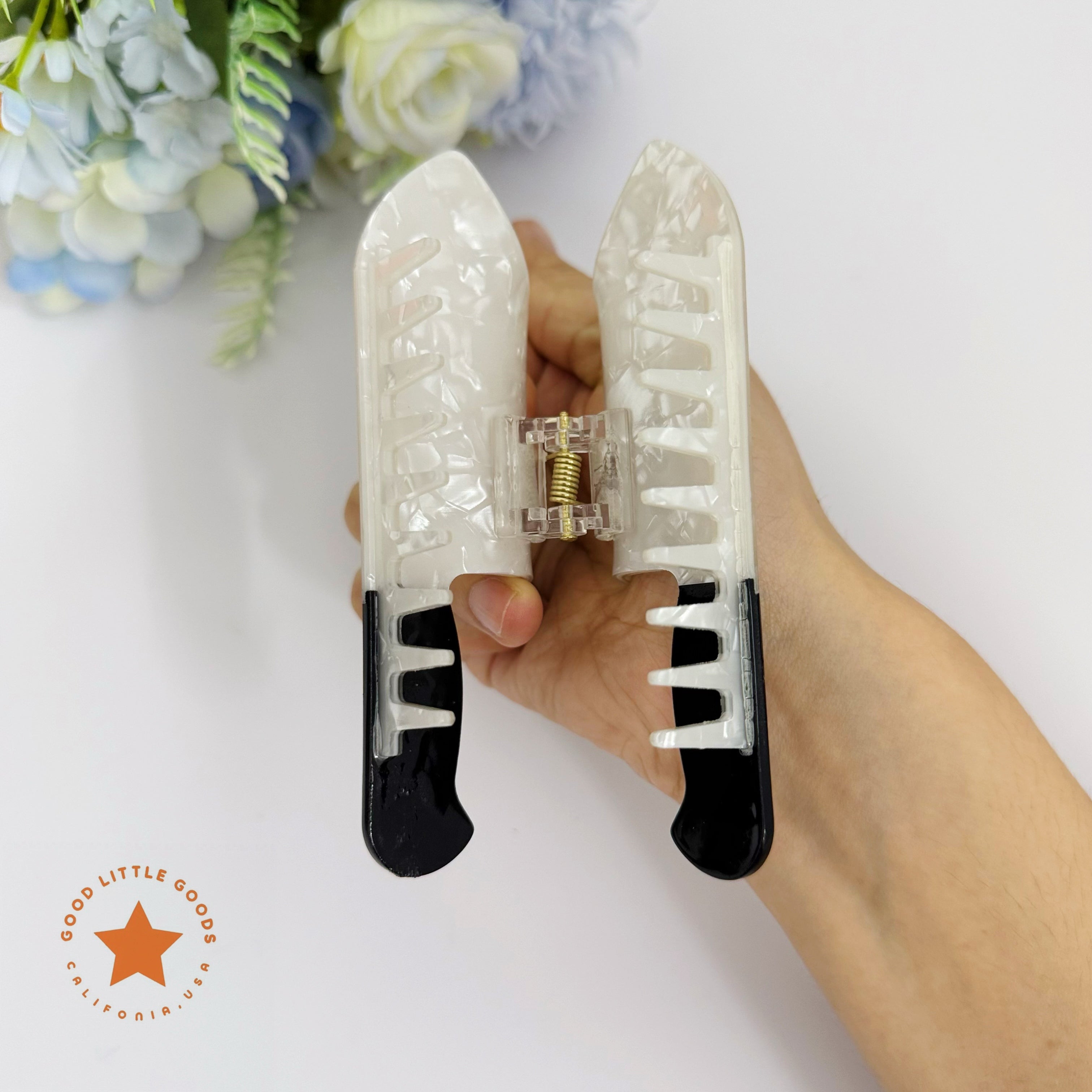 Cute Cleaver Hair Clip with Pearlescent Shell Texture | Edgy-Cute Gothic Hair Accessory