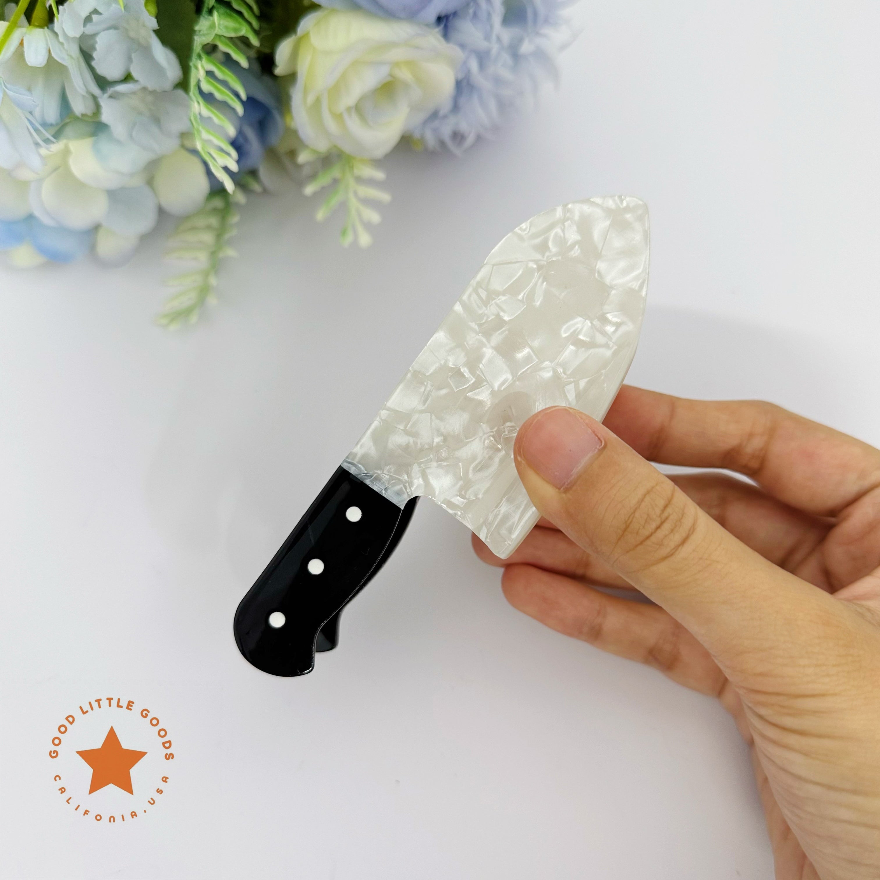 Cute Cleaver Hair Clip with Pearlescent Shell Texture | Edgy-Cute Gothic Hair Accessory