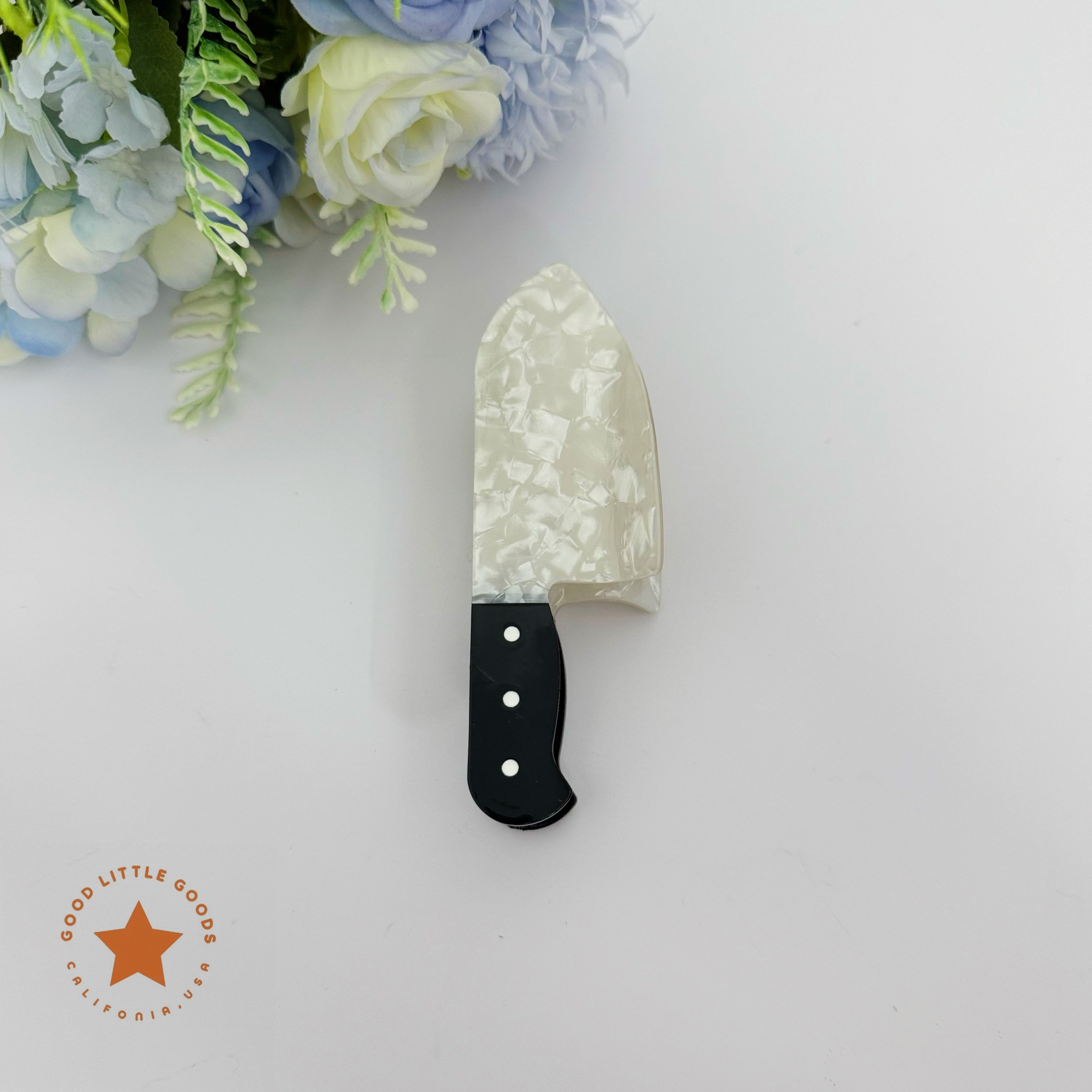 Cute Cleaver Hair Clip with Pearlescent Shell Texture | Edgy-Cute Gothic Hair Accessory