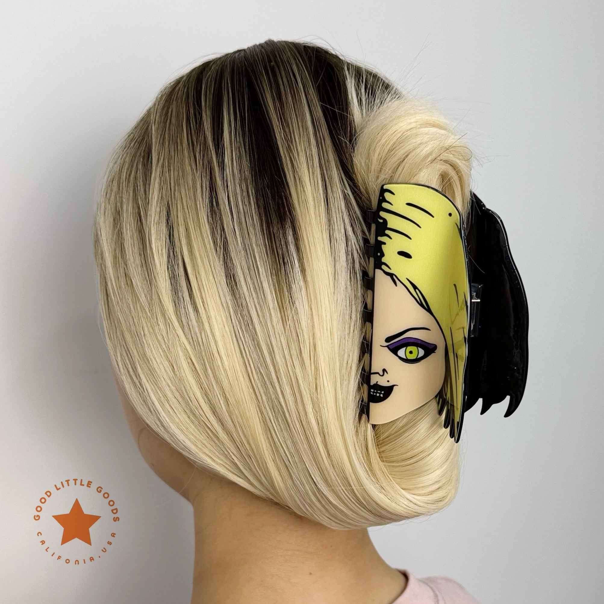 Chucky/Tiffany Fun Horror Character Double-Sided Plastic Claw Hair Clips