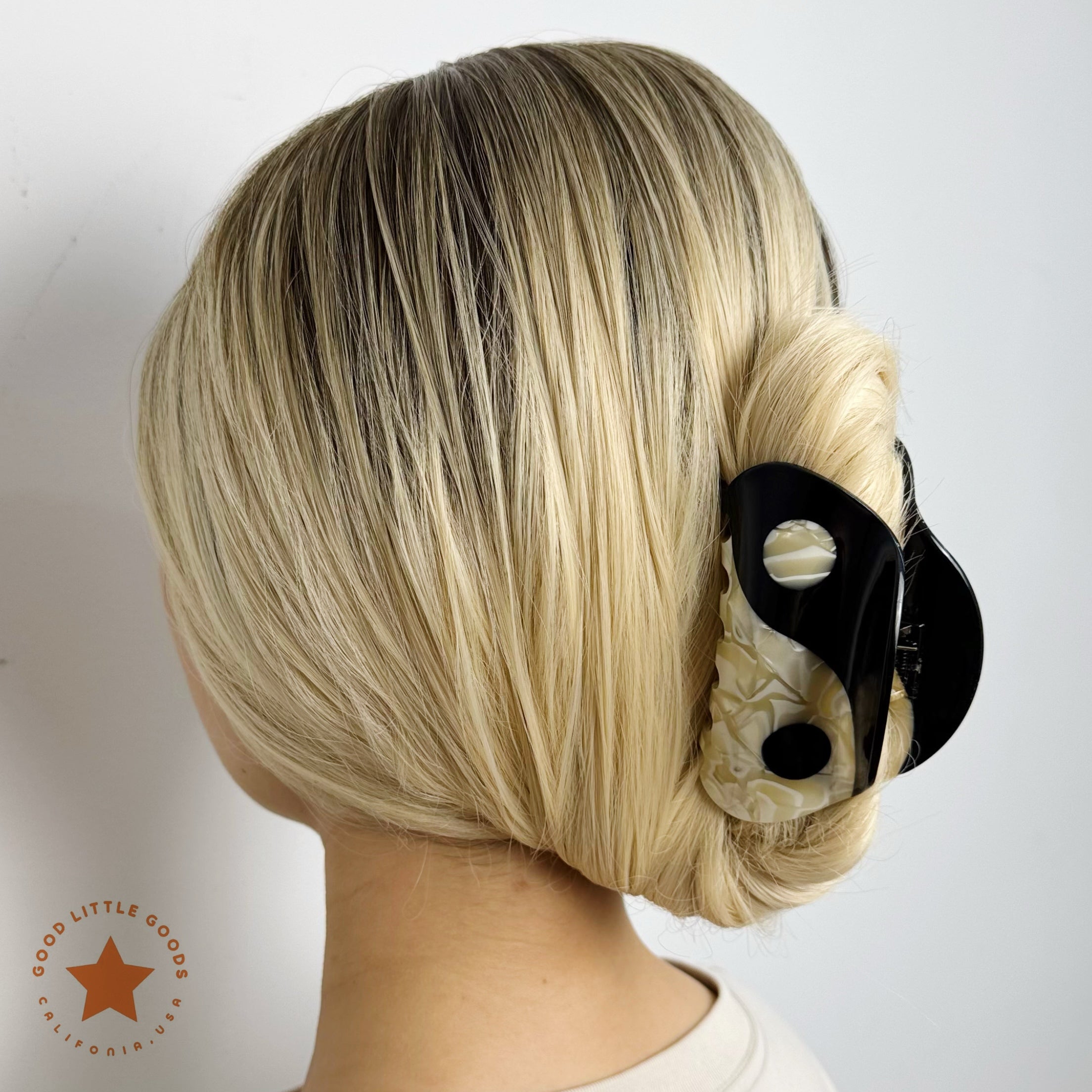 Yin Yang Tai Chi Hair Clip | Oriental Zen Dual-Tone Hair Accessory for Minimalist & Spiritual Styling