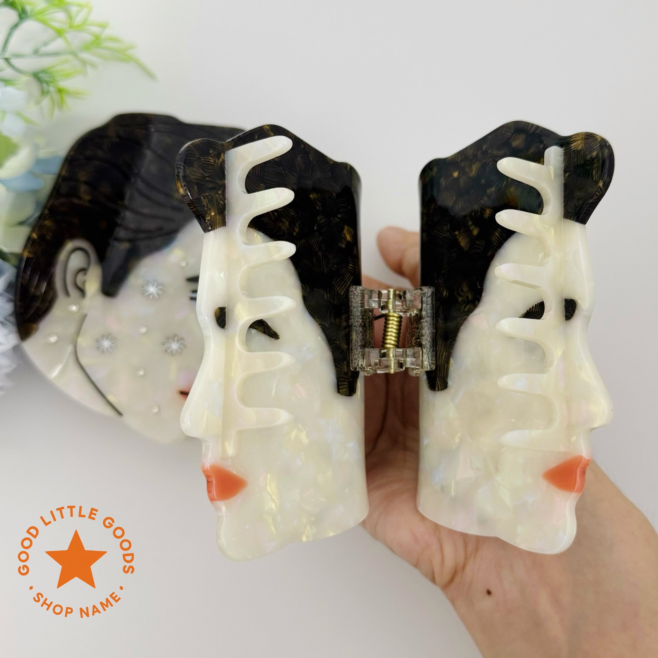 Midnight Edward Hair Clip