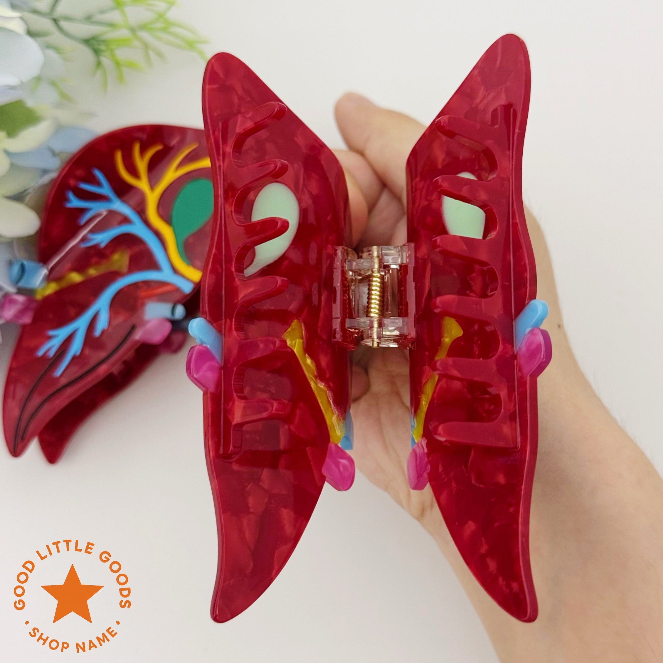Anatomical Liver Hair Clip