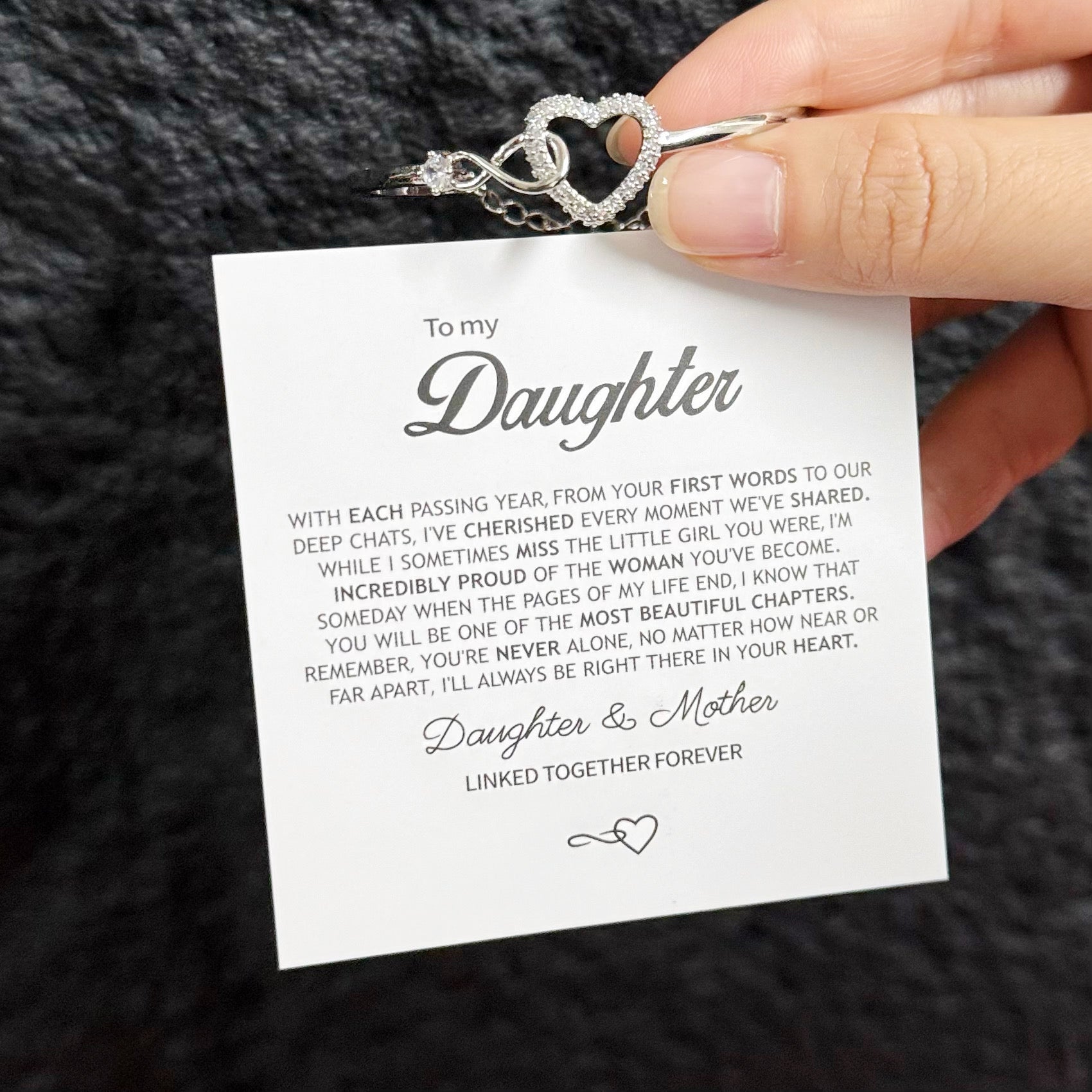 To My Daughter Infinity Heart Bracelet, Sparkling Cubic Zirconia Inlaid Adjustable Bracelet with Heartfelt Message Card, Gift from Mom/Dad for Daughter Birthday Graduation Christmas