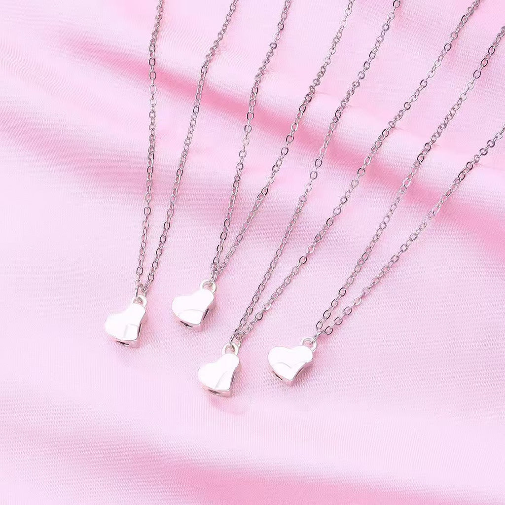 Four-Leaf Clover Heart Magnetic Necklace