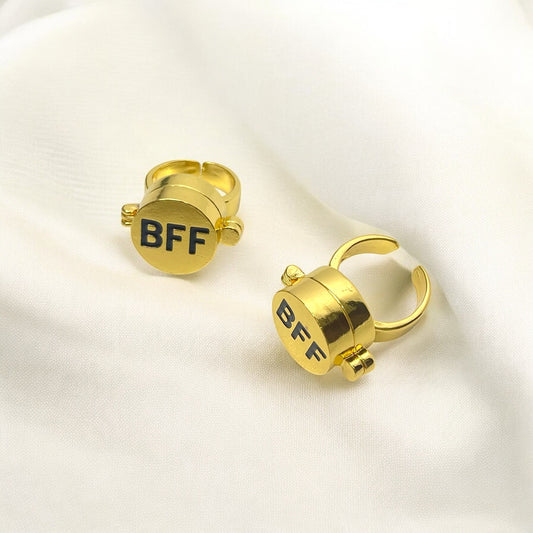 Gold BFF Spinner Ring-Unisex Rotating Friendship Ring，Spongebob Decor, Best Friend Rings,Matching Rings for Couples,Adjustable Fidget Jewelry Gift for Best Friends & Couples.