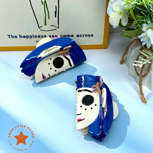 Blue-Haired Girl Double-Sided Claw Hair Claws